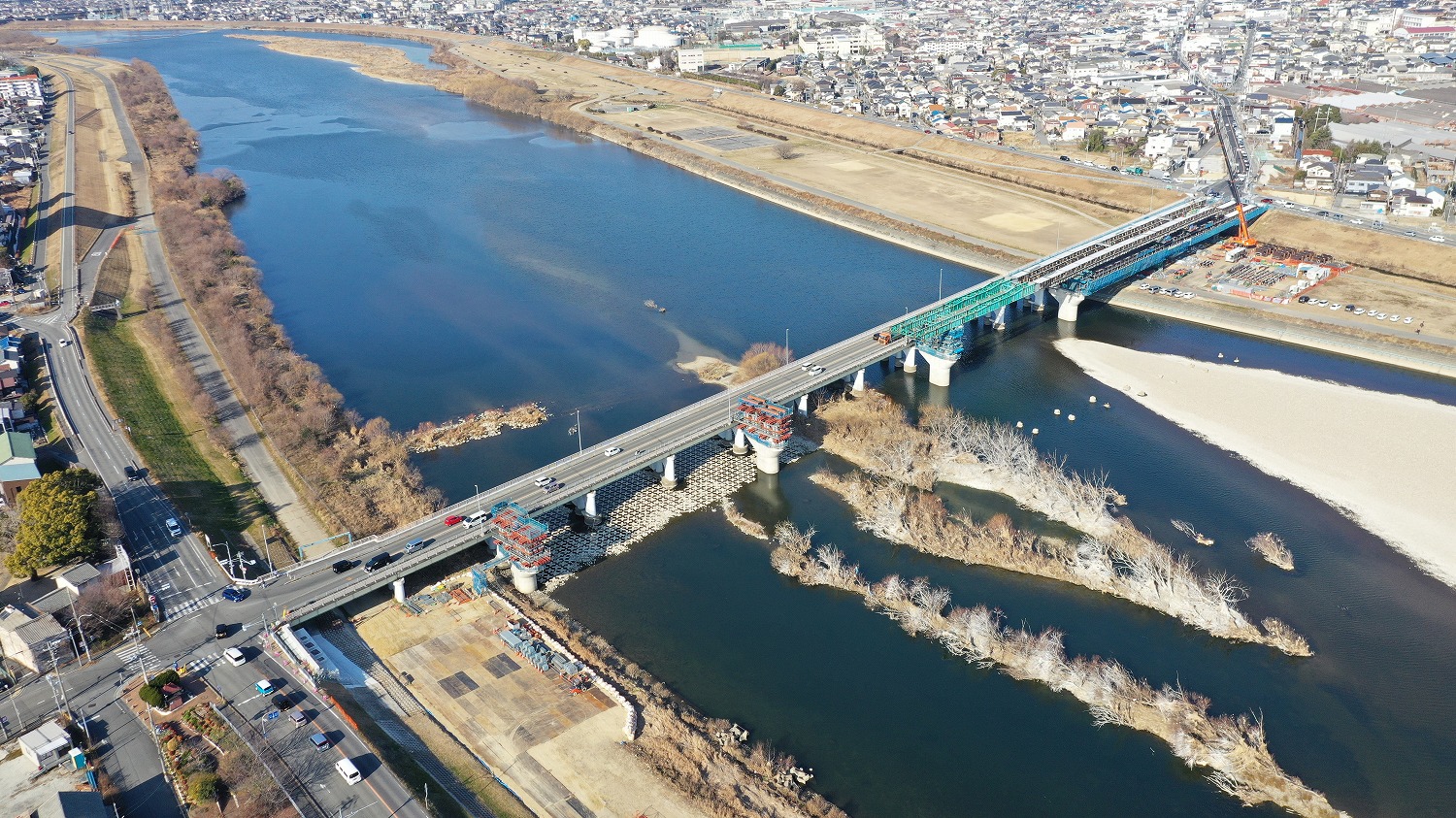 兵庫県　供用100年を迎える加古川橋の架替えが進捗