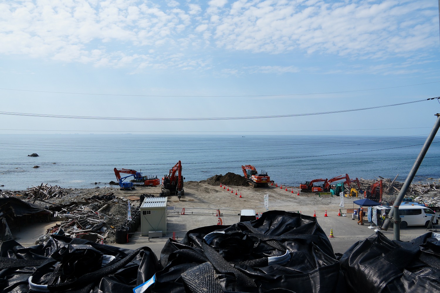 国土交通省北陸地方整備局能登復興事務所　輪島市曽々木地区の緊急復旧工事が佳境