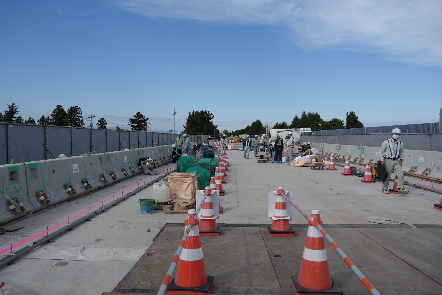 NEXCO大規模更新シリーズ⑧　NEXCO東日本・東北道石田川橋下り線の床版取替にHydro-Jet RD工法を採用