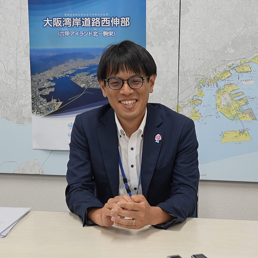 >中西　健一郎氏