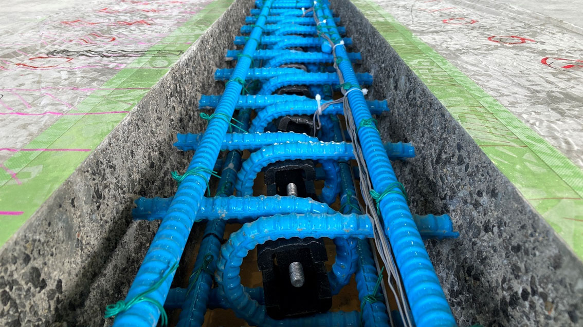 MMB、日之出水道、富士PS、宮地E　プレキャストPC床版用の新しい継手「HDループ継手工法」を開発